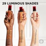 L'Oréal Paris Infallible 32H Fresh Wear Foundation, Full-coverage, Longwear, Weightless Smooth Finish, Water-proof and Transfer-proof, with Vitamin C + SPF 25, 20 Ivory - Image 7